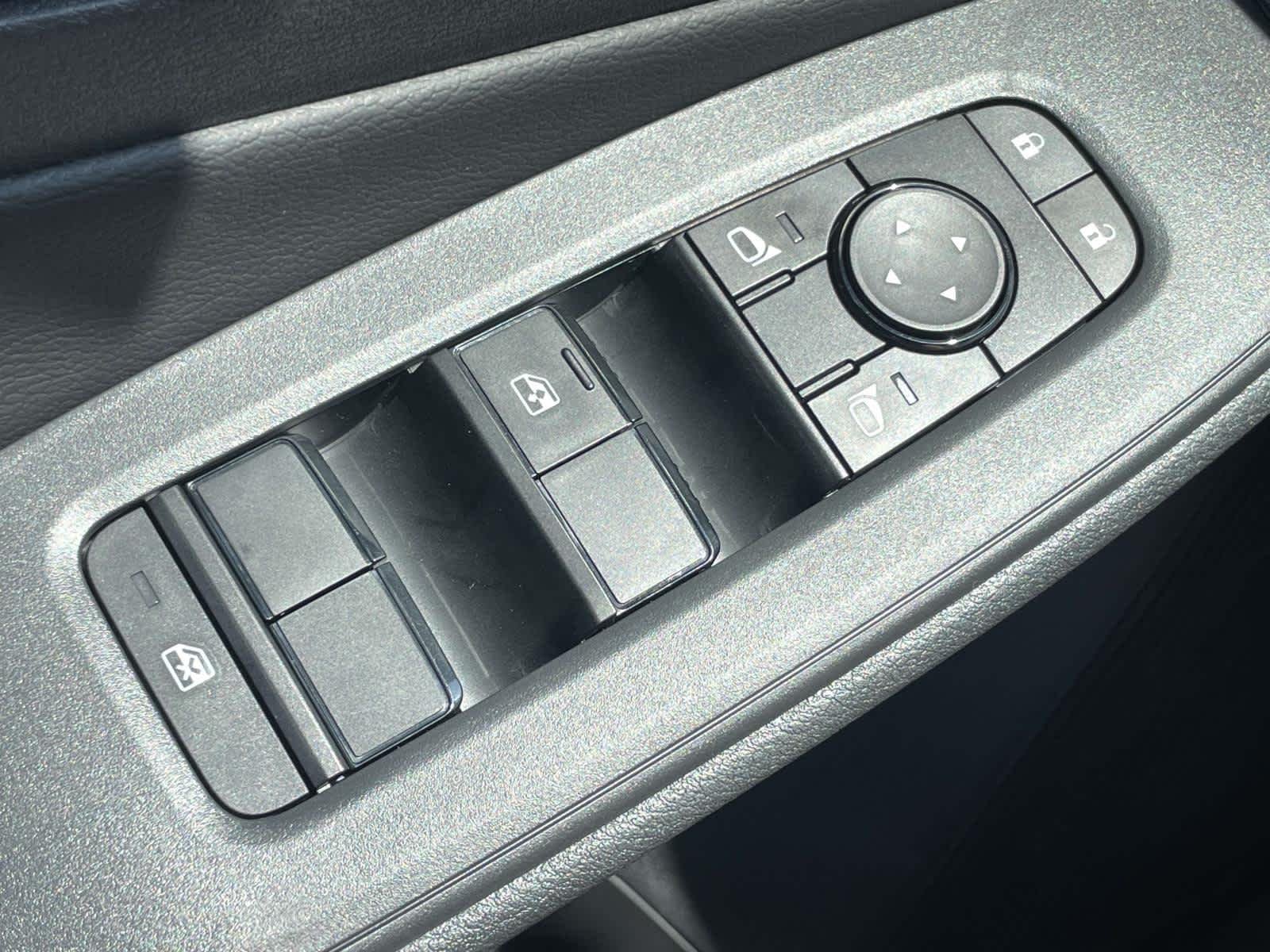 New 2027 Atlantic Gray Metallic Nissan SV image 27