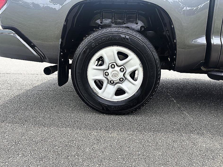 Used 2020 Magnetic Gray Metallic Toyota SR5 image 13