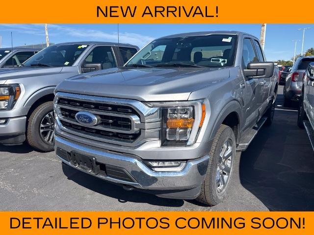 Certified Used 2023 Silver Metallic Ford XLT image 3