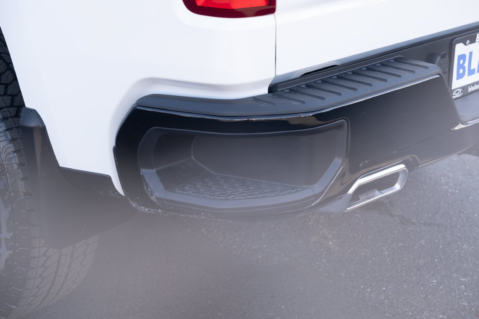 New 2026 Summit White Chevrolet LT Trail Boss image 24