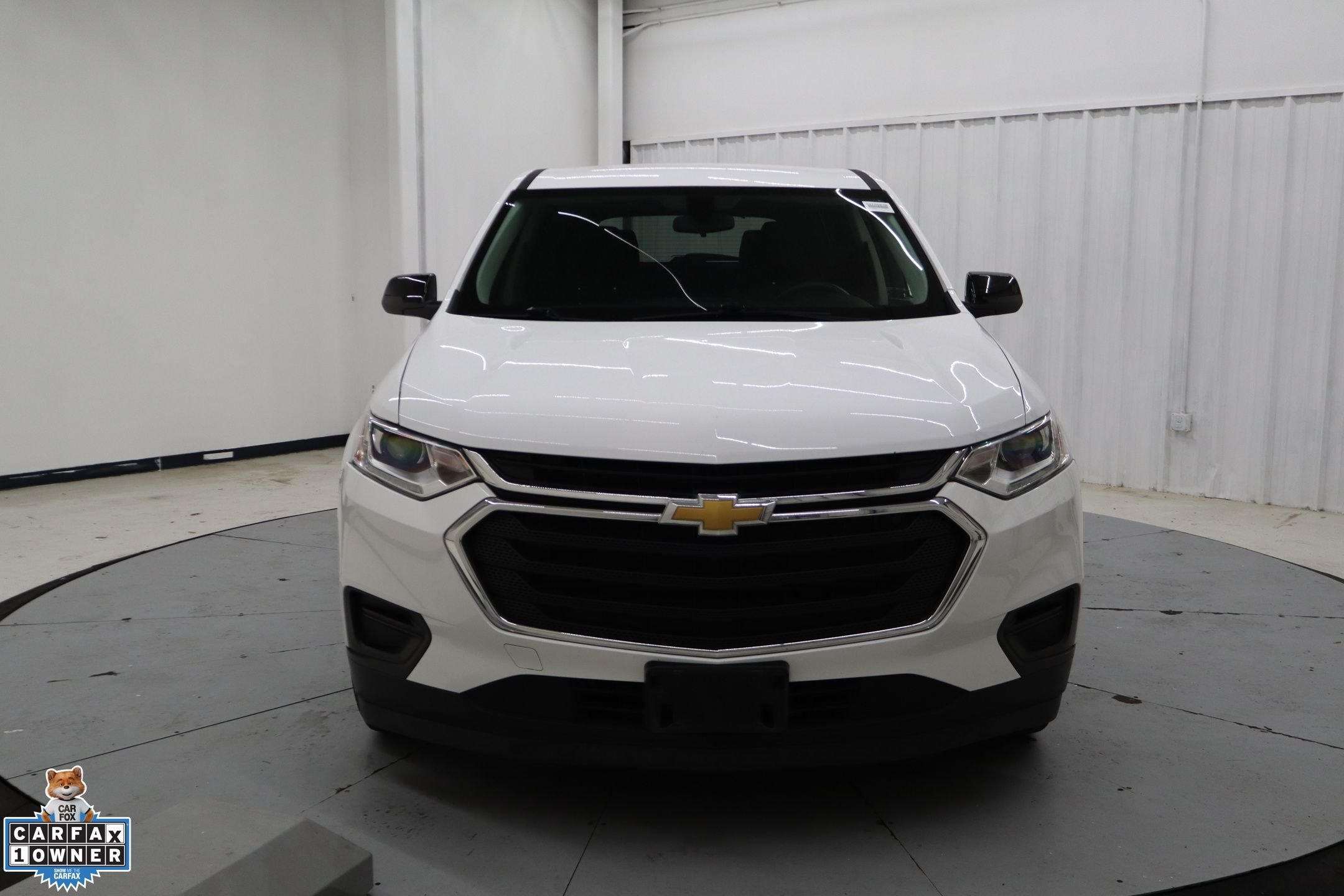 Used 2021 White Chevrolet LS image 9