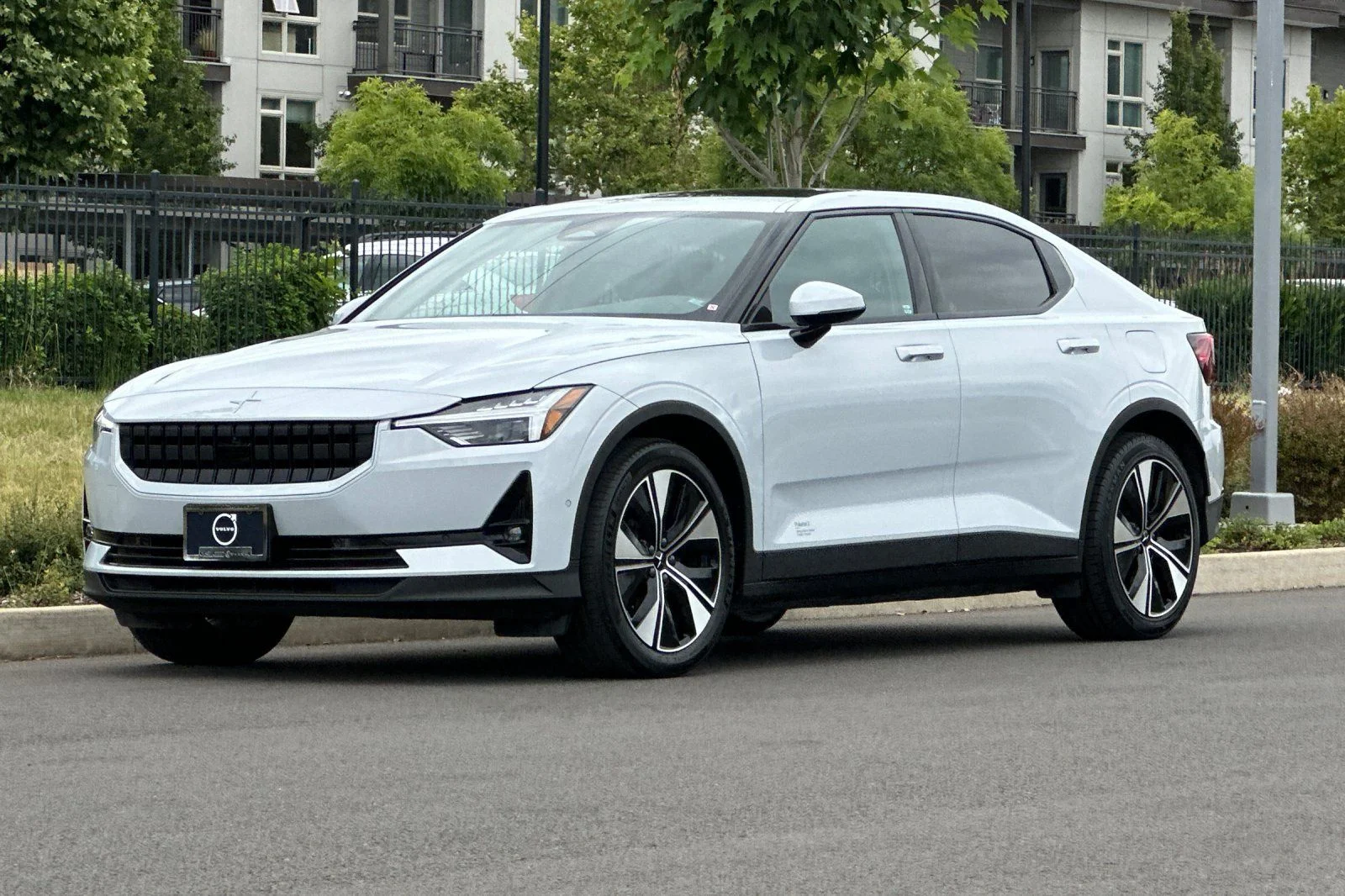 Used 2023  Polestar Long Range Dual Motor image 7
