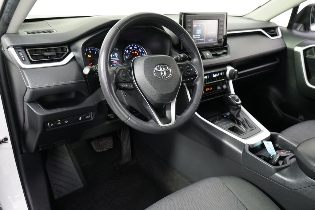 Used 2020 Super White Toyota XLE image 12