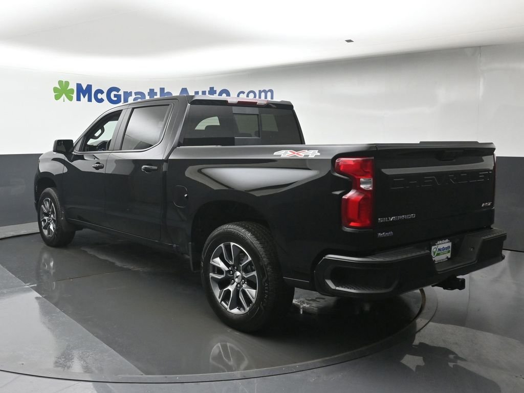 Used 2025 Black Chevrolet RST image 23