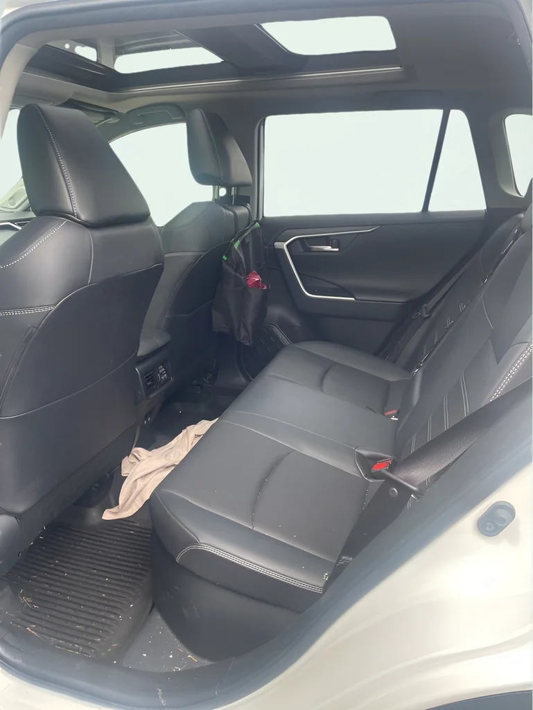 Used 2020  Toyota Limited image 14