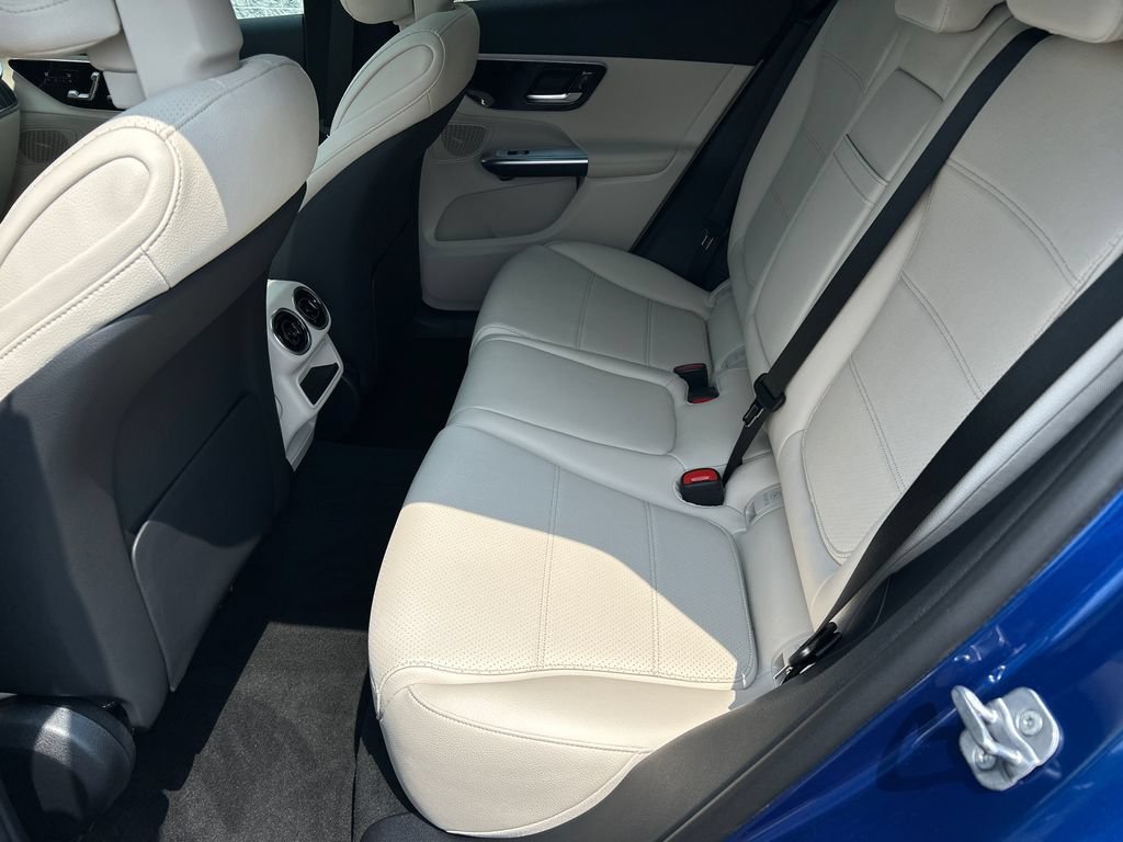 New 2026 Starling Blue Metallic Mercedes-Benz GLC 300 image 62