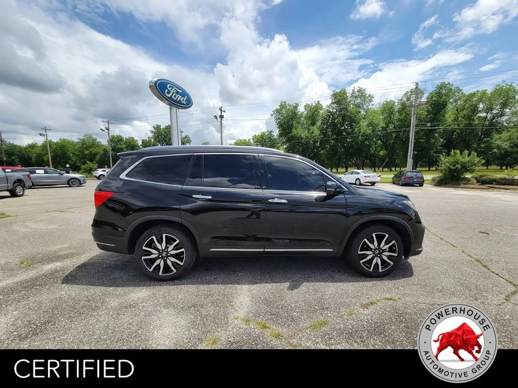 Used 2021  Honda Touring image 6