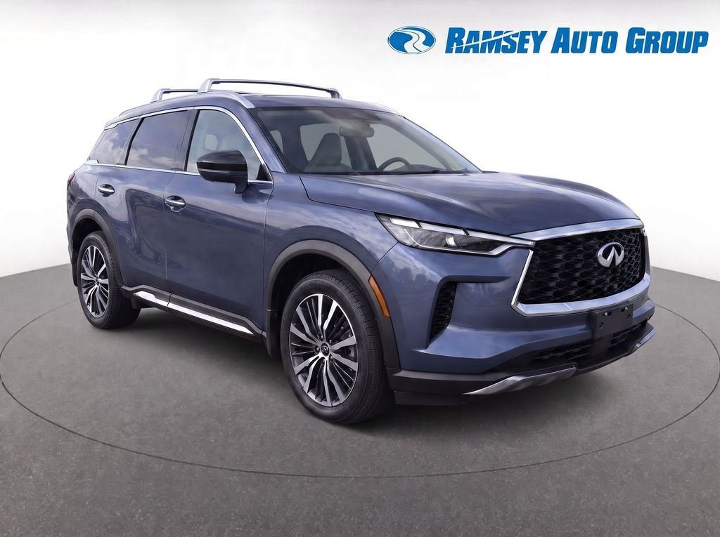 Certified Used 2023 Blue INFINITI Sensory image 2