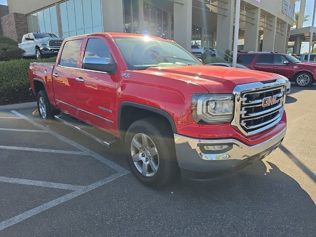 Used 2017 CARDINAL RED GMC SLT image 3