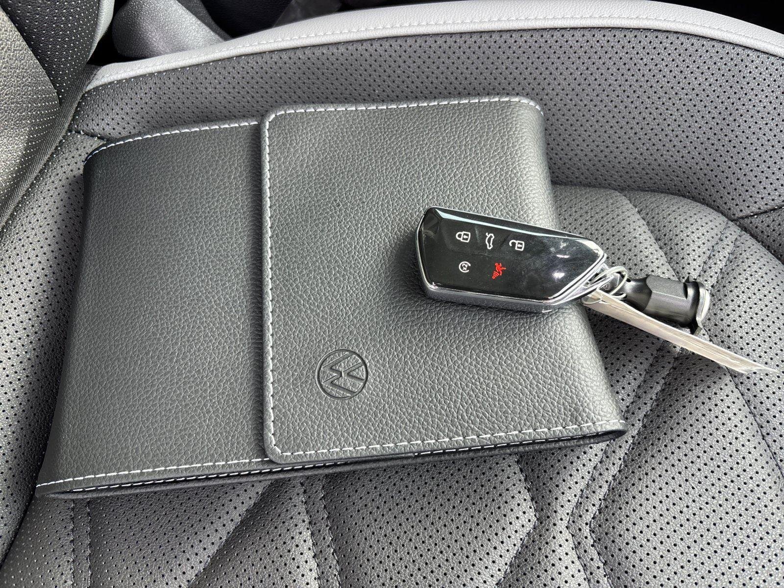 2025 Volkswagen Atlas Atlas Peak Edition - Photo 42