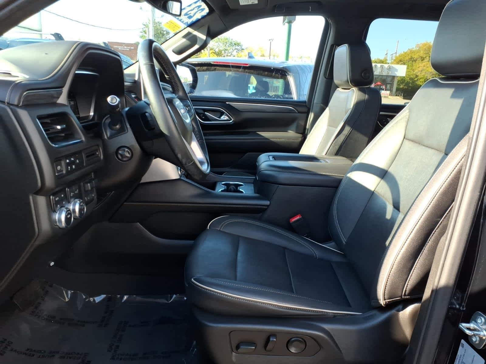 Used 2023 Onyx Black GMC SLT image 10