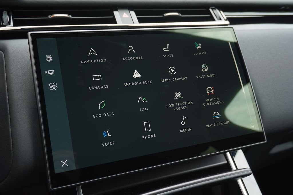 New 2026 Carpathian Grey Land Rover Belgravia Edition image 20