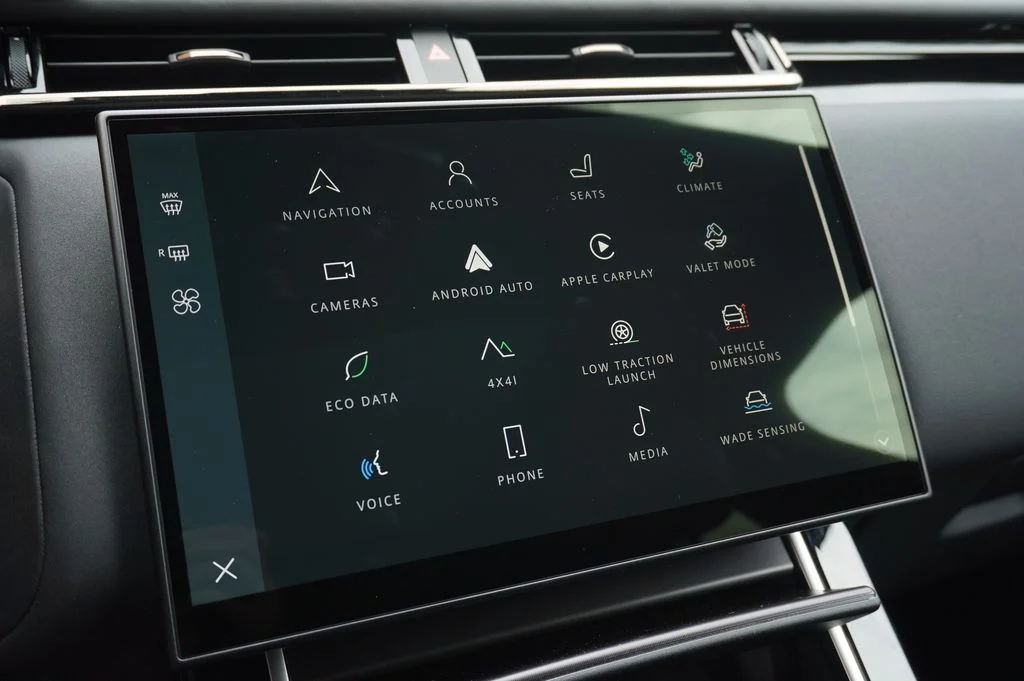 New 2026 Carpathian Grey Land Rover Belgravia Edition image 20