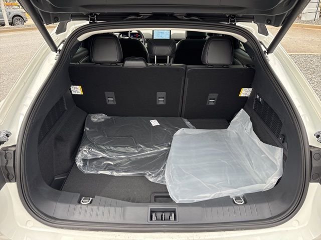 New 2026 Star White Metallic Tri-coat Ford Premium image 32