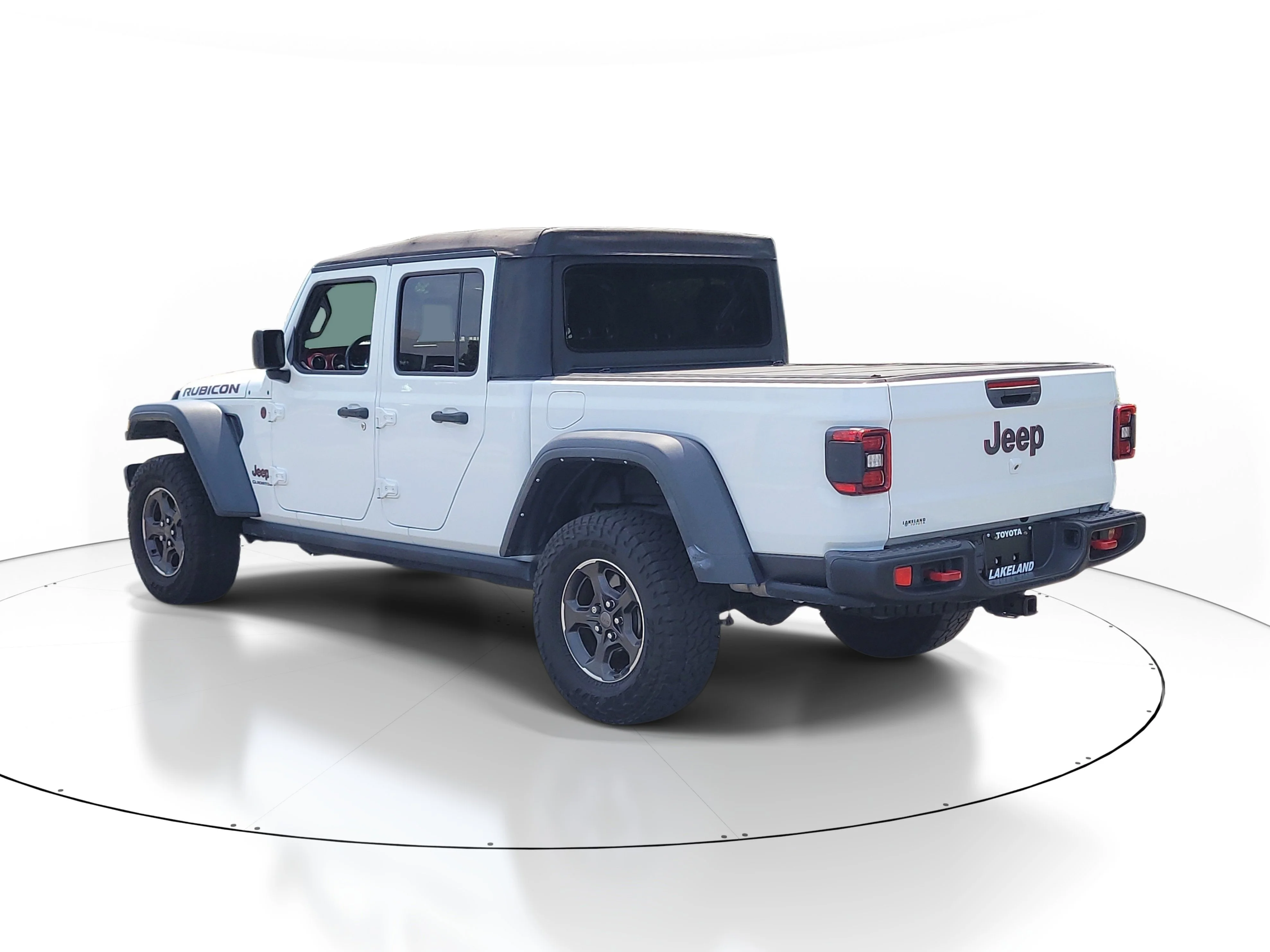 Used 2022 Bright White Clearcoat Jeep Rubicon image 4