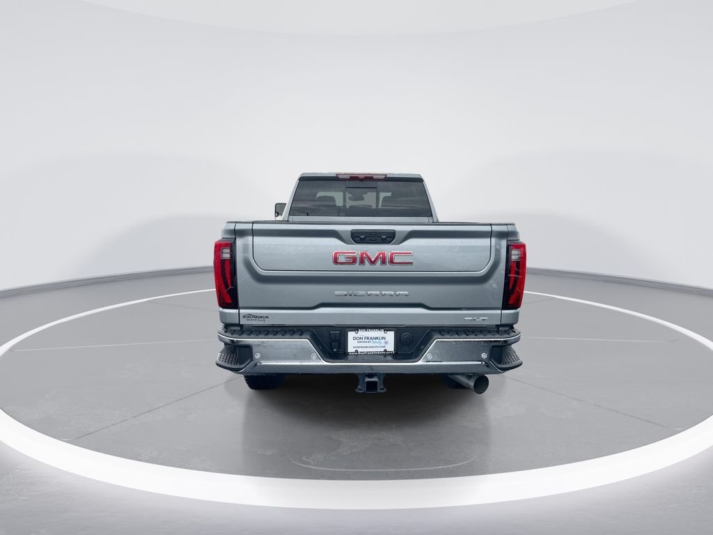 Used 2025 Silver GMC SLT image 7
