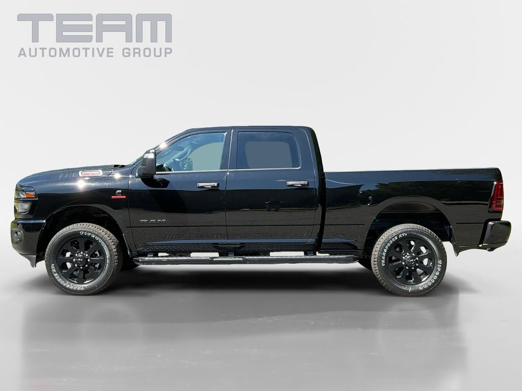 New 2026 Diamond Black Crystal Pearl-Coat Exterior Paint RAM Big Horn image 4