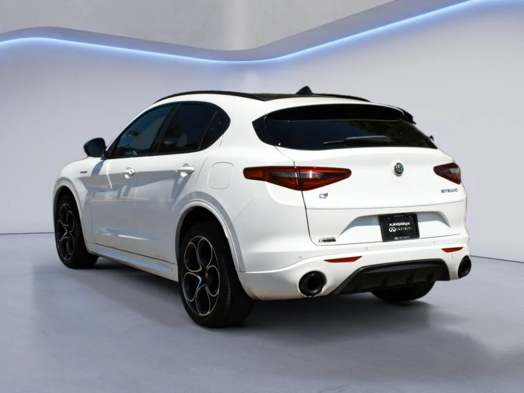 Used 2023 Alfa White Alfa Romeo Veloce image 7