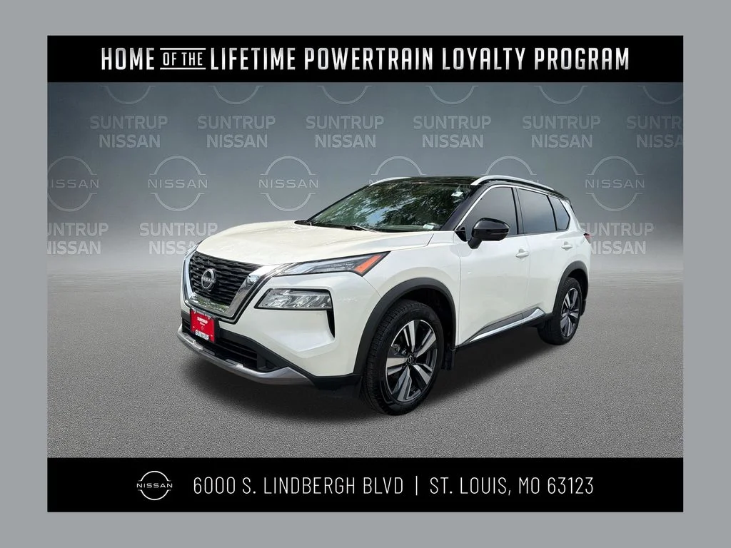Used 2023 White Nissan SL image 1
