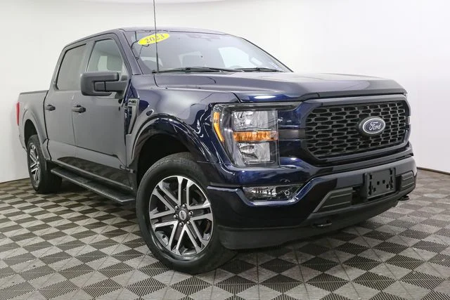 Used 2023 Blue Ford XL image 3