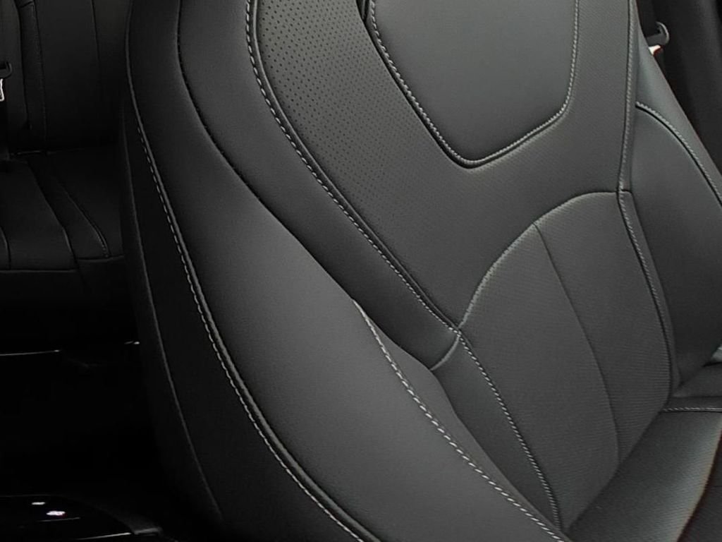 New 2027 BLACK OBSIDIAN INFINITI Pure AWD image 27