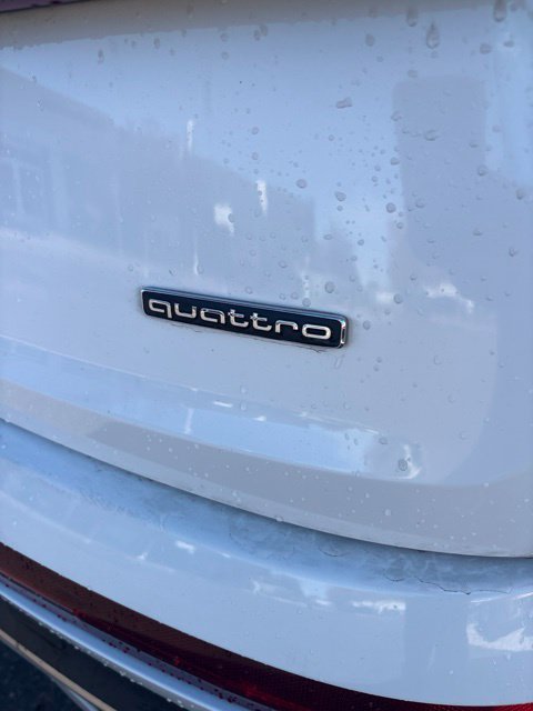 Used 2021  Audi 55 Premium Plus image 4