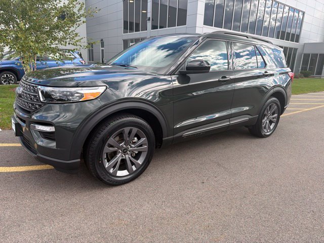 2024 Ford Explorer XLT