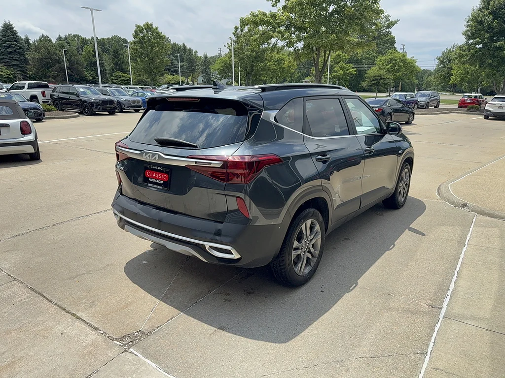Used 2023 Gravity Gray Kia S image 4