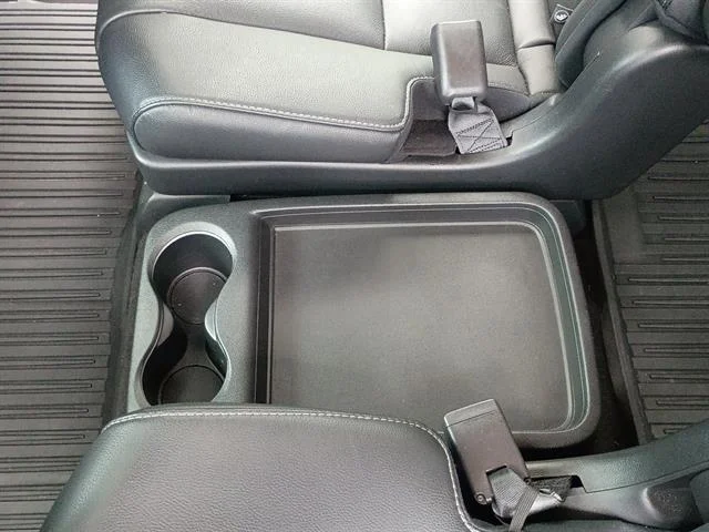 Certified Used 2022 GRAY Honda Touring w/Rear Captain