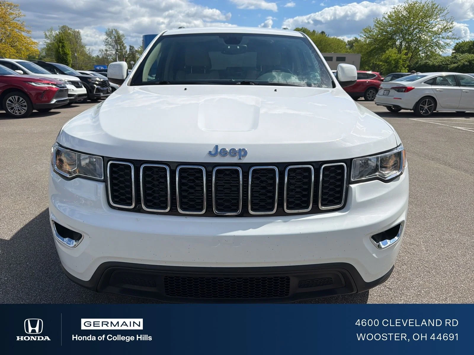 Used 2018 Jeep Grand Cherokee Laredo E with VIN 1C4RJFAG0JC170698 for sale in Wooster, OH