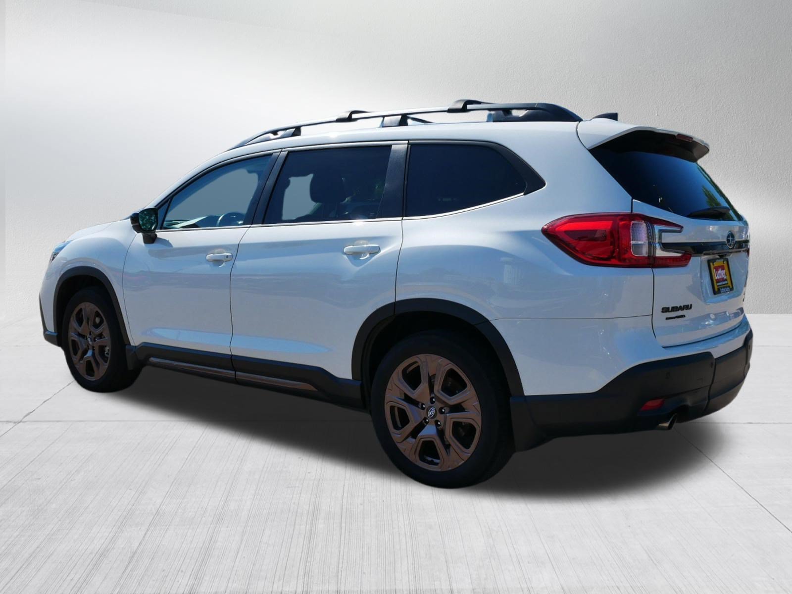Used 2025 Crystal White Pearl Subaru Limited Bronze Edition image 5