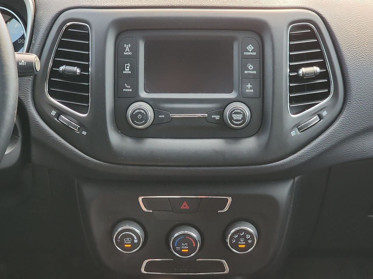 Used 2017 Gray Jeep Latitude image 17