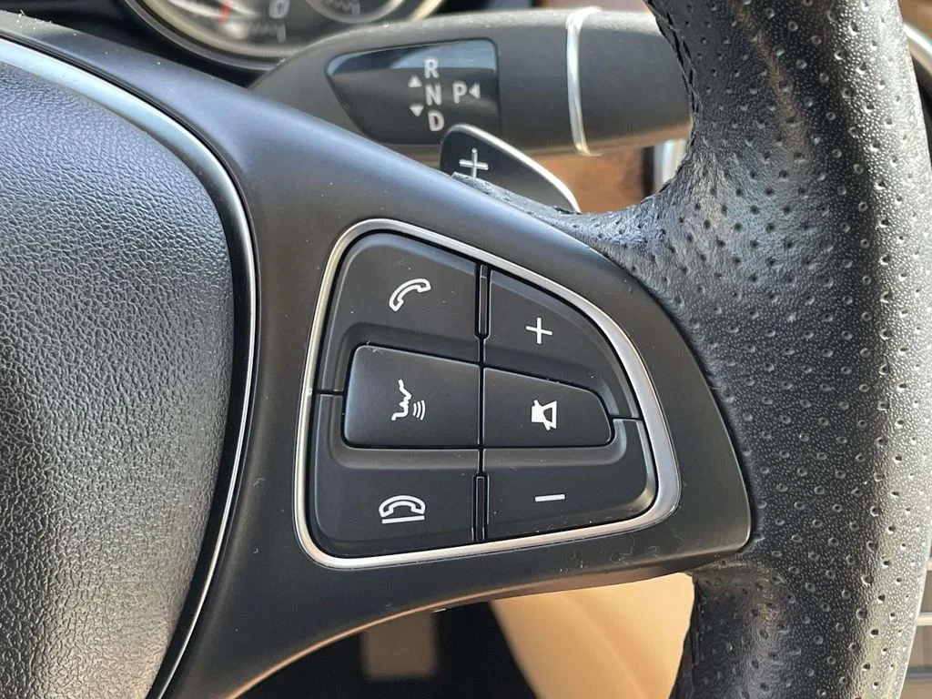 Used 2018 Cirrus White Mercedes-Benz 250 4MATIC® image 10