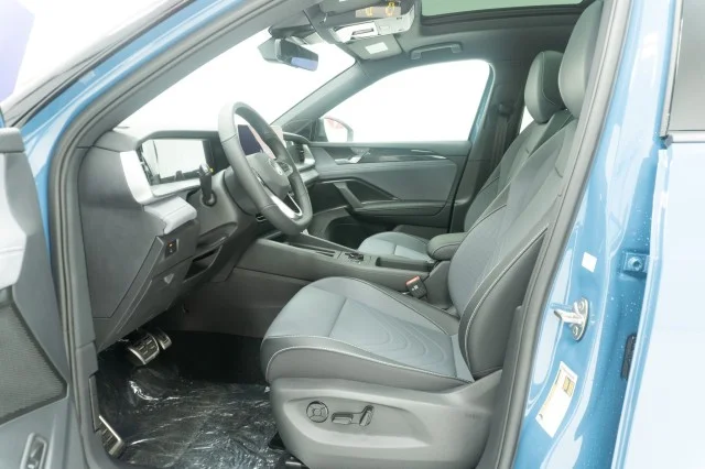 2026 Volkswagen Tiguan SE R-LINE BLACK - Photo 15