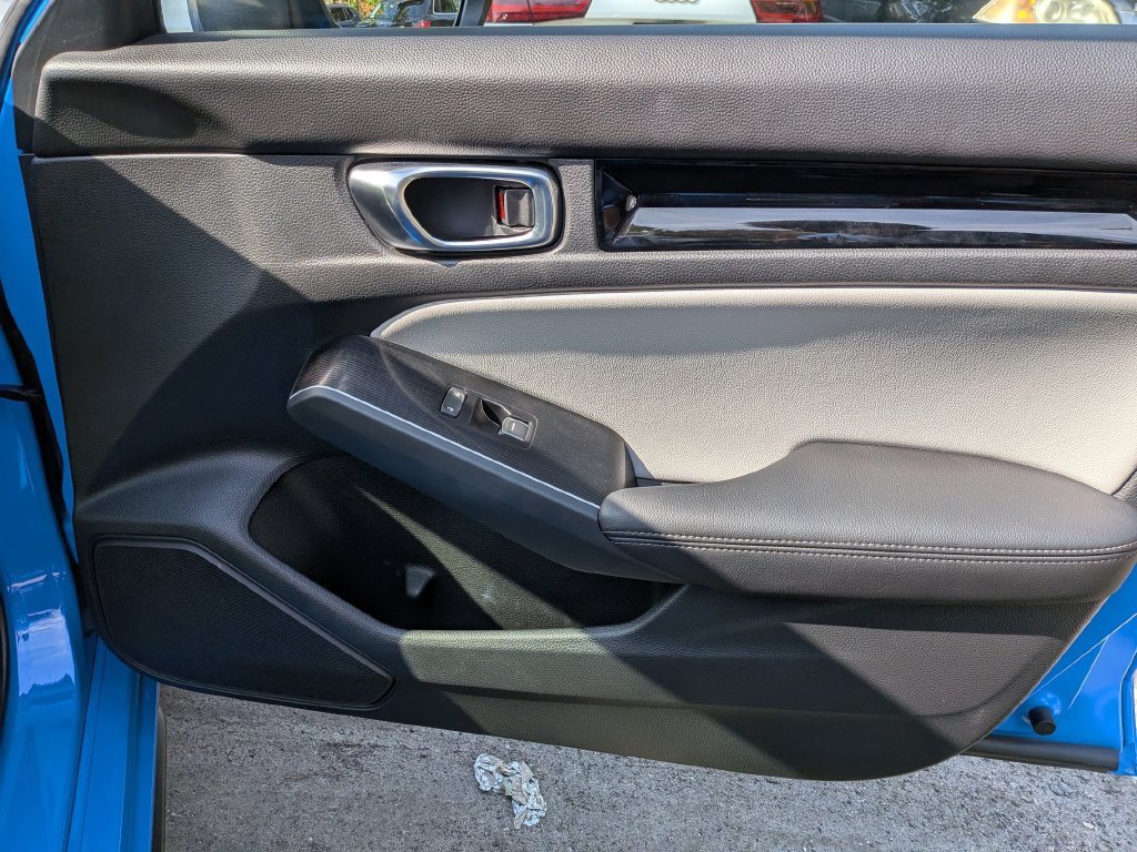 Used 2025  Honda Sport Touring image 32