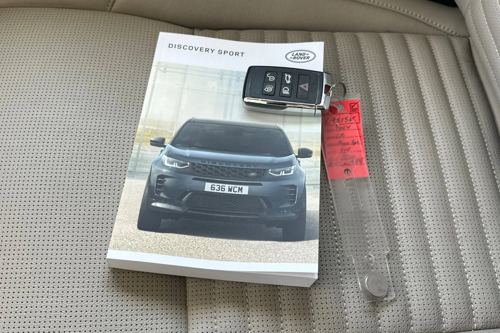 Used 2024 Blue Land Rover S image 10