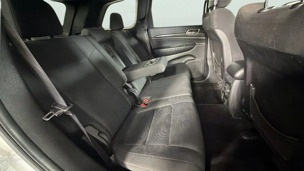 Used 2017 White Jeep Laredo image 27