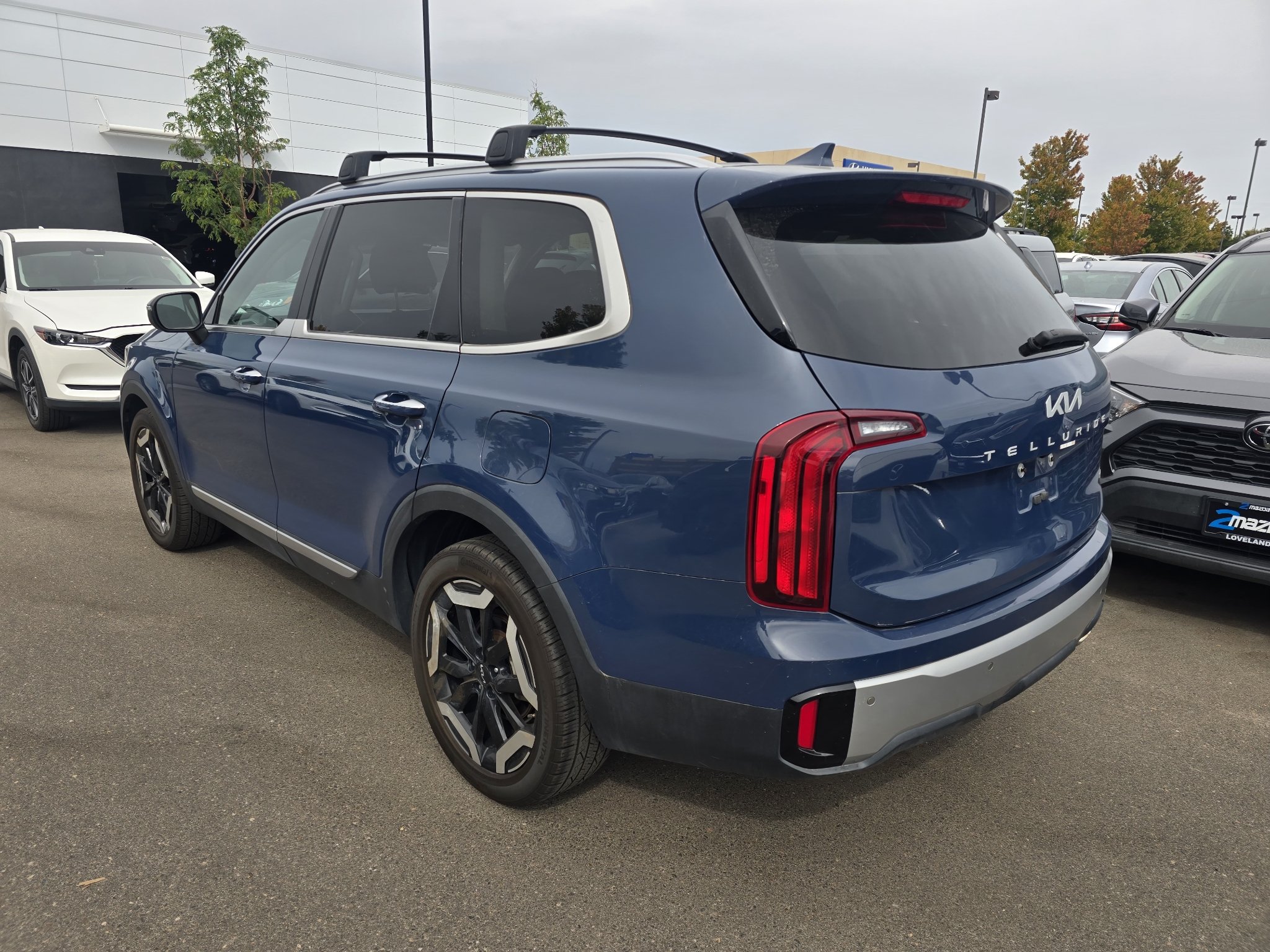 Used 2023 Midnight Lake Blue Kia S image 3