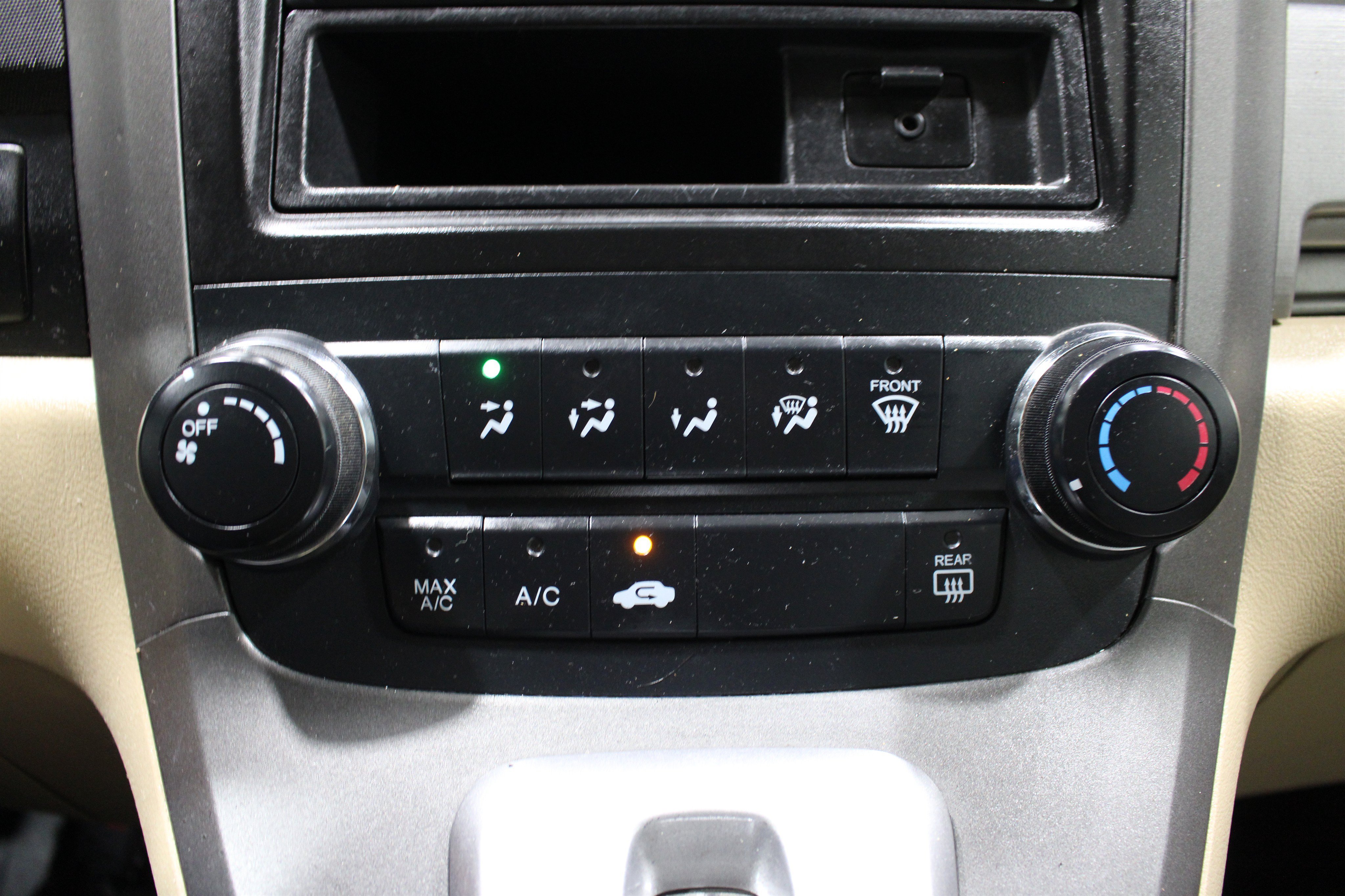Used 2010  Honda LX image 14