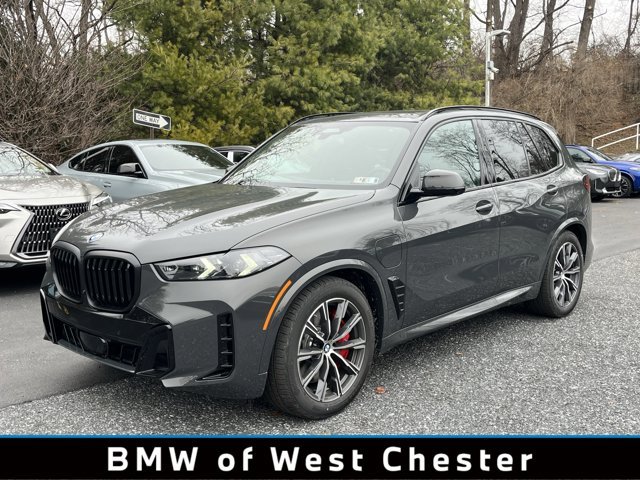 2026 BMW X5 xDrive50e's photo