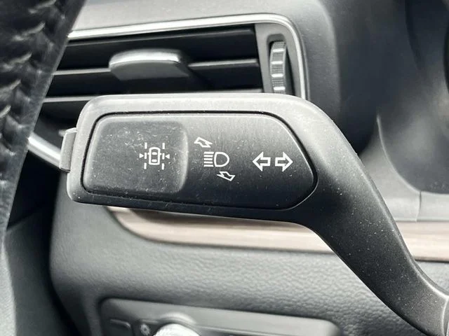 Used 2020 Green Ford Limited image 46
