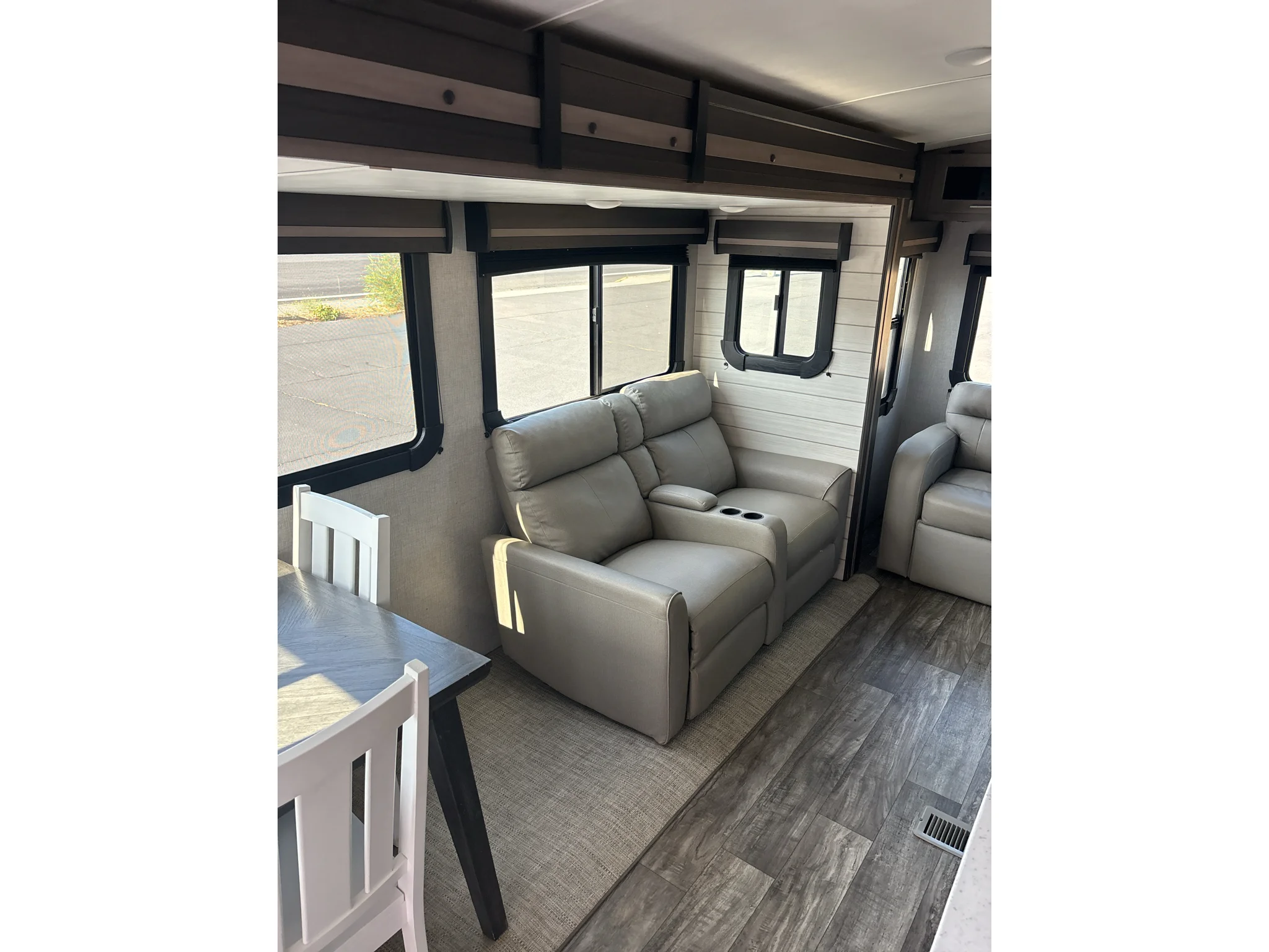 Used 2022  CROSSROADS SUNSET TRAIL SUPER LITE image 12