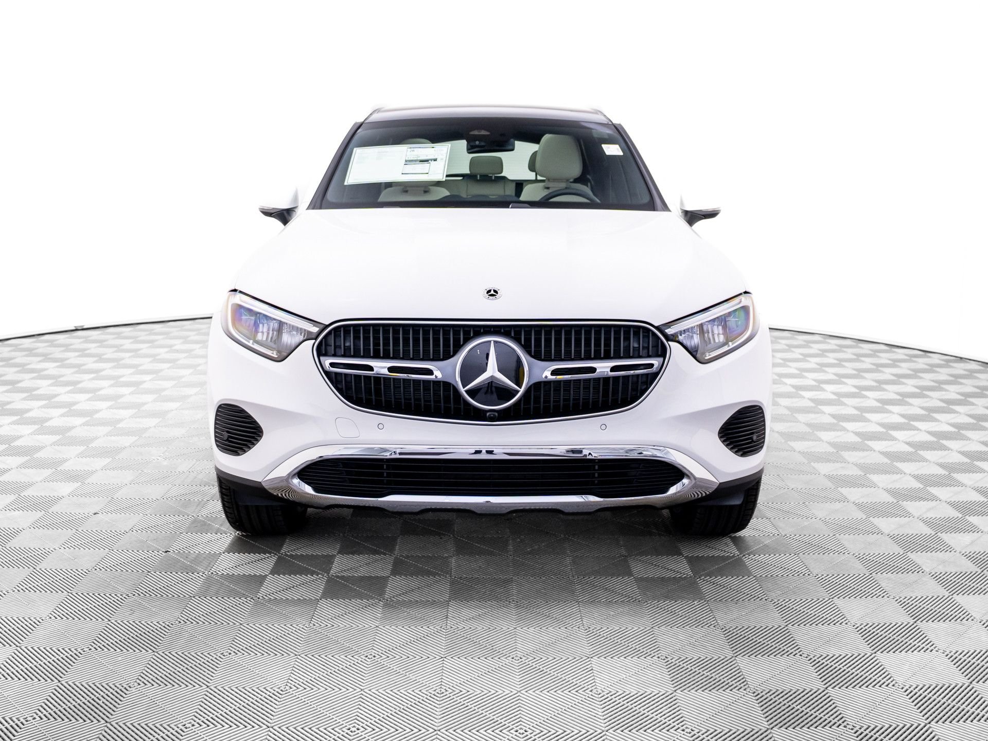 New 2026 White Mercedes-Benz GLC 300 image 9