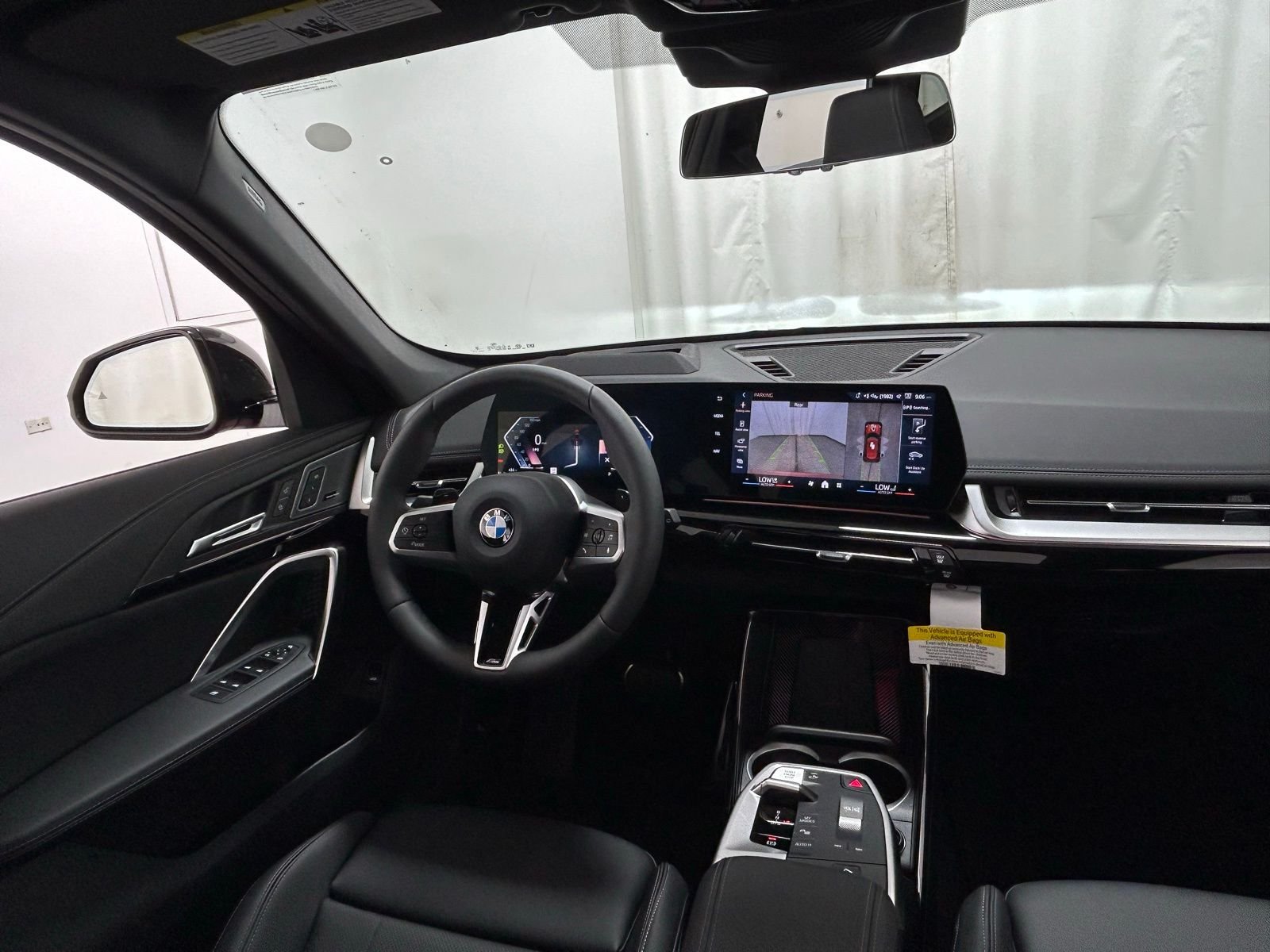 New 2026 Vegas Red Metallic BMW xDrive28i image 10