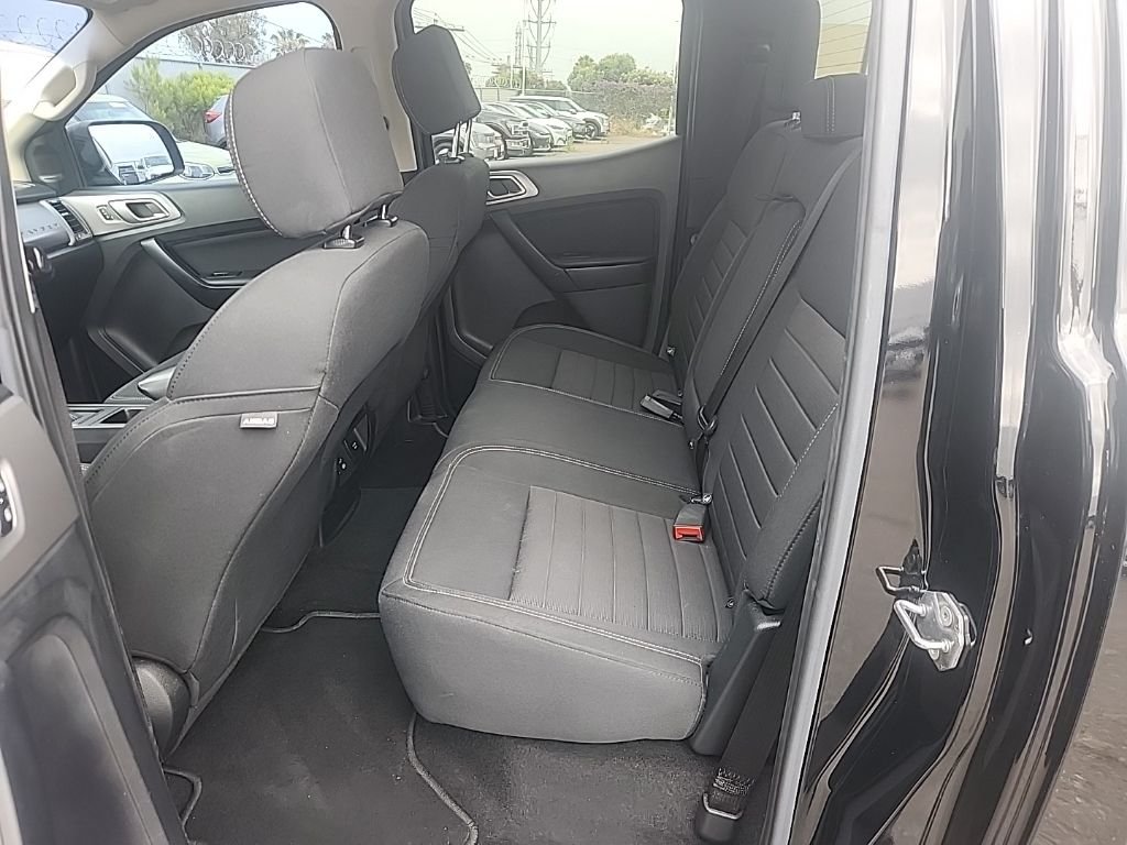 Used 2019 Black Ford XLT image 27