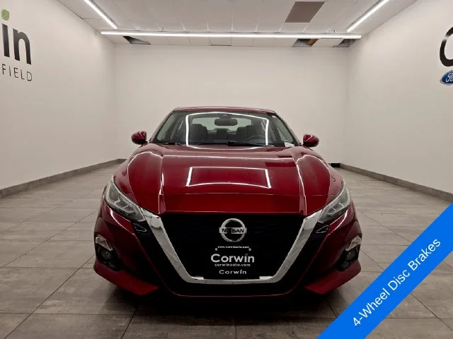 Used 2020 Scarlet Ember Nissan 2.5 SL image 7
