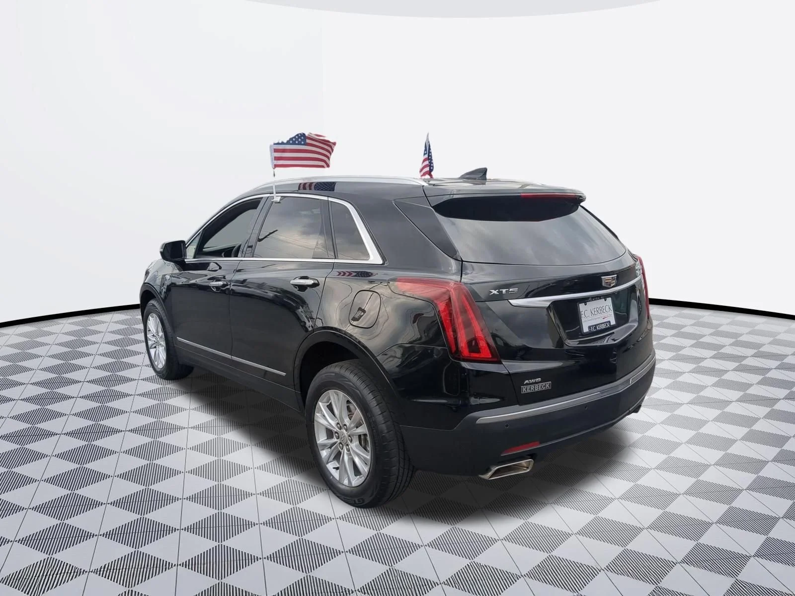 Used 2021 Stellar Black Metallic Cadillac AWD Luxury image 5