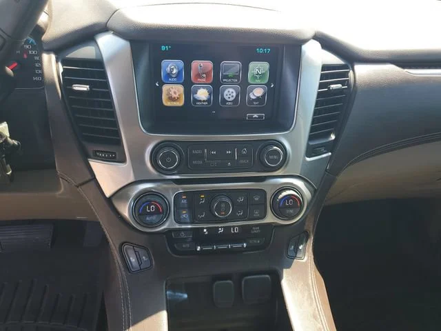 Used 2017 SUMMIT WHITE Chevrolet LT image 16