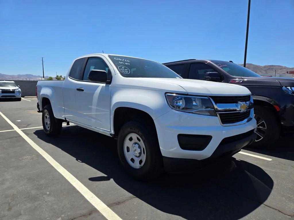 Used 2017 SUMMIT WHITE Chevrolet 2WD WT image 1