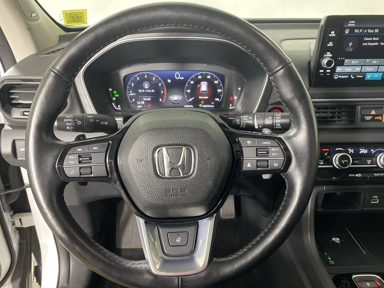 Used 2023 Platinum White Pearl Honda Elite image 15